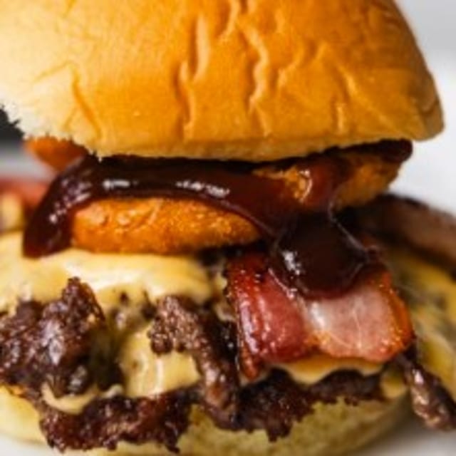 Casaburger.