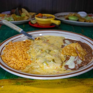 Wednesday Special/ Chile con Queso Chicken Breast